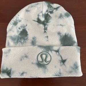 Lululemon beanie